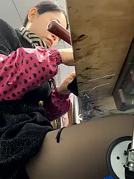 DHJM168 online show from 12-18-25, 01:11