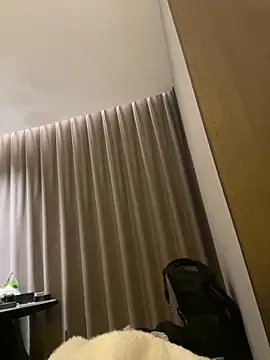 300-AMAM online show from 10-25-25, 03:23