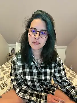 LadyNocturne online show from 05-19-26, 01:40