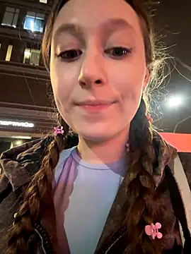 FroggyAnna online show from 11-11-25, 03:18