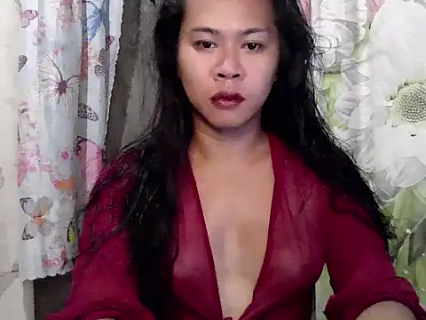 Snapshot of honeyLushess chatting on 09-15-25, 10:05 honeyLushess online show from 09-15-25, 10:05
