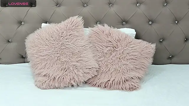 Isbettyche online show from 10-29-25, 11:14