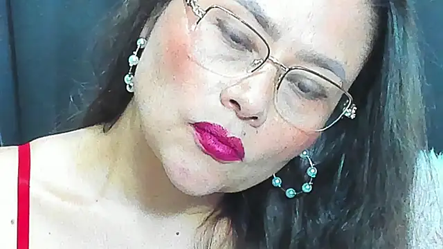 Isbettyche online show from 05-05-26, 12:57