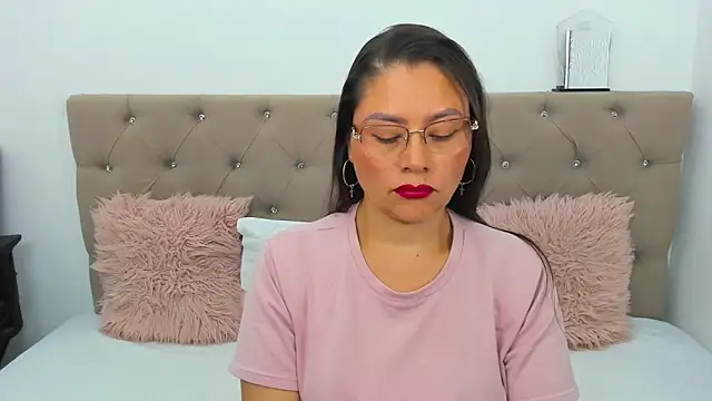 Isbettyche online show from 03-30-26, 09:38