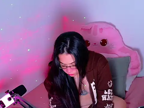 SofiKray online show from 11-09-25, 01:42