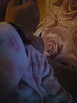 Snapshot of GoddessChantelle chatting on 02-01-26, 03:32 GoddessChantelle online show from 02-01-26, 03:32