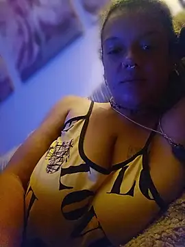Snapshot of GoddessChantelle chatting on 06-21-26, 10:48 GoddessChantelle online show from 06-21-26, 10:48