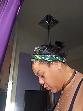 GoddessChantelle online show from 09-25-25, 08:20