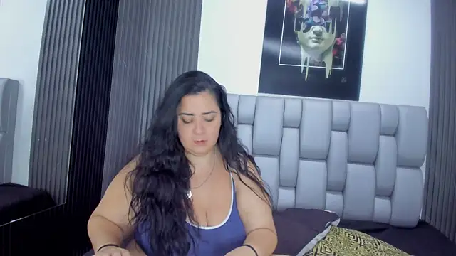 Bora Lajuana online show from 11-05-25, 04:37