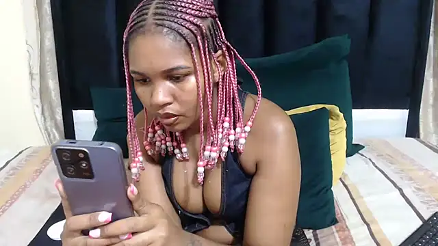 Hotsexyberry21 online show from 10-11-25, 05:25