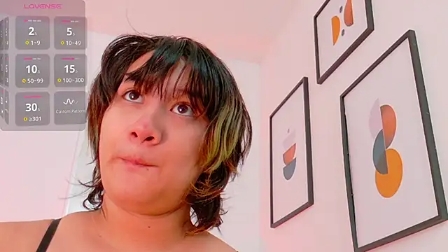 cosplaydate online show from 10-08-25, 02:57