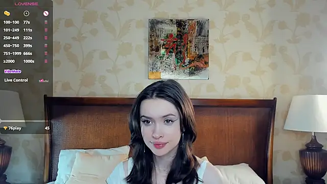 HerminePenna online show from 10-13-25, 07:48