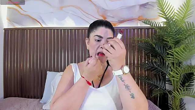 Roxie-NS online show from 03-24-26, 01:00