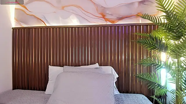 Roxie-NS online show from 03-21-26, 12:20