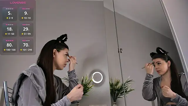 AuroraVice online show from 11-24-25, 06:24