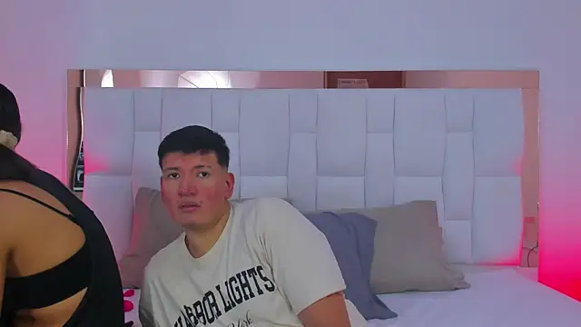 ZoeandEthan online show from 09-26-25, 06:37