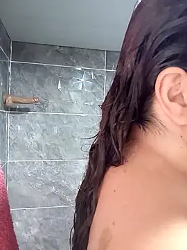 LoanaSantos online show from 04-29-26, 09:54