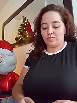 LoanaSantos online show from 12-18-25, 09:29