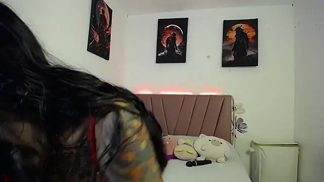 Liahdiaz  online show from 06-25-26, 04:34
