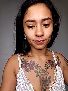 Liahdiaz  online show from 12-15-25, 01:17