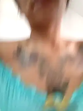 Liahdiaz  online show from 10-18-25, 02:08