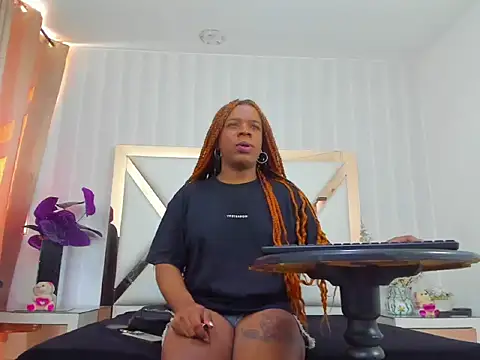 LicyEvans1 online show from 01-17-26, 07:50