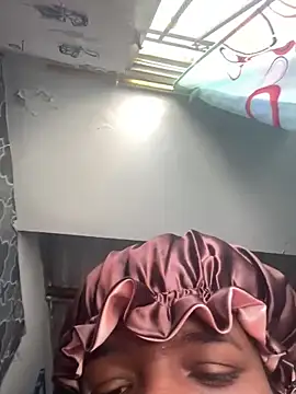 LicyEvans1 online show from 04-03-26, 08:04