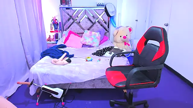 Luna Analya online show from 02-20-26, 01:02