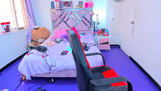 Luna Analya online show from 05-04-26, 02:53