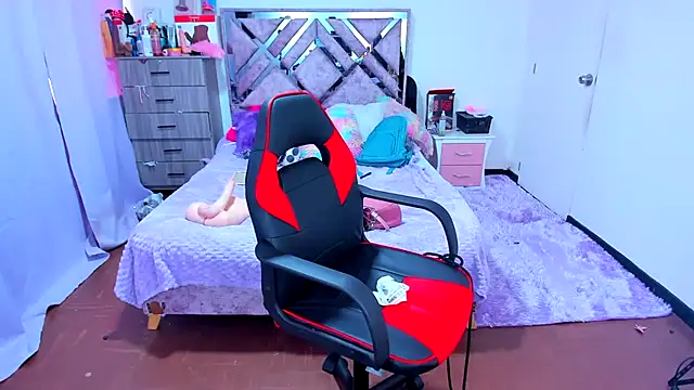 Luna Analya online show from 12-05-25, 01:32