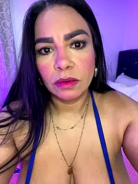 Vicky Saidi online show from 10-27-25, 12:06