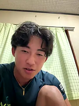 Snapshot of shoma2003 chatting on 09-26-25, 01:51 shoma2003 online show from 09-26-25, 01:51