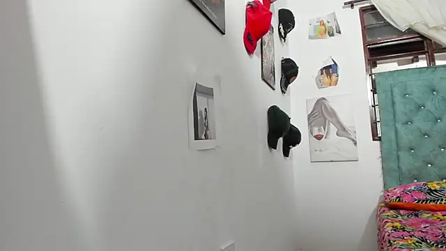 Snapshot of Rihanna_hotx chatting on 02-20-26, 02:19 Rihanna hotx online show from 02-20-26, 02:19