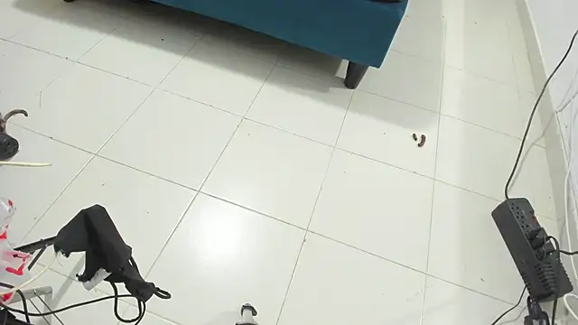 Rihanna hotx online show from 11-12-25, 02:59