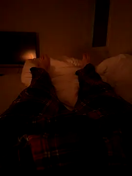 Boahgangboy15 online show from 09-11-25, 07:14