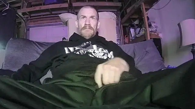 Snapshot of Tiggitytomociti chatting on 02-16-26, 11:13 Tiggitytomociti online show from 02-16-26, 11:13