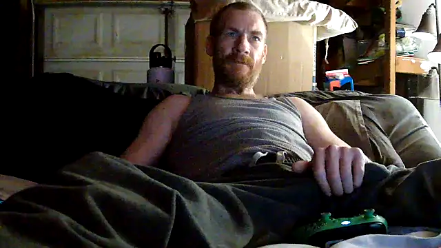 Snapshot of Tiggitytomociti chatting on 03-02-26, 02:45 Tiggitytomociti online show from 03-02-26, 02:45