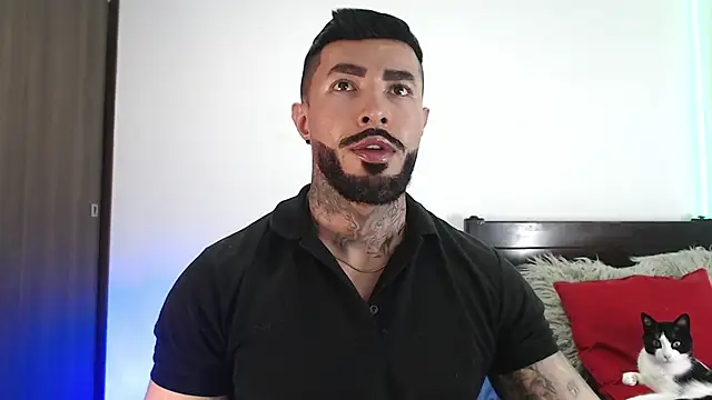 andrea de lucaa online show from 04-10-26, 03:57