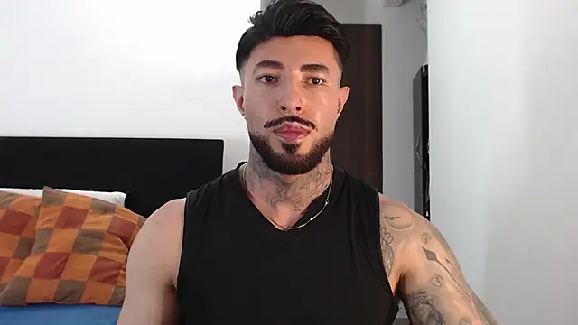 Snapshot of andrea_de_lucaa chatting on 07-08-26, 03:51 andrea de lucaa online show from 07-08-26, 03:51