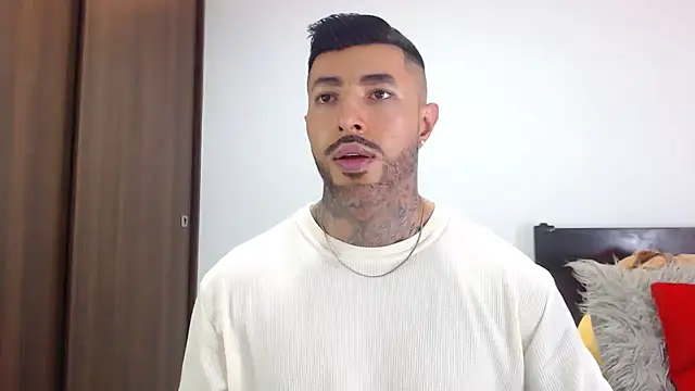 andrea de lucaa online show from 02-14-26, 03:29