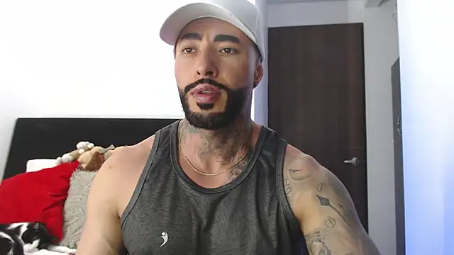 andrea de lucaa online show from 05-26-26, 03:37