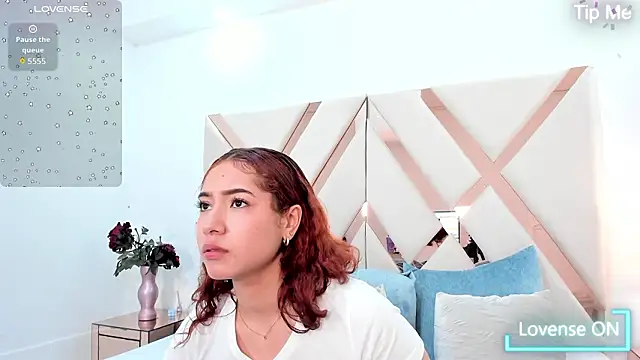 megannherrera online show from 02-12-26, 07:46