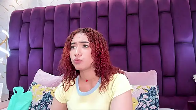 Snapshot of megannherrera chatting on 05-05-26, 08:01 megannherrera online show from 05-05-26, 08:01