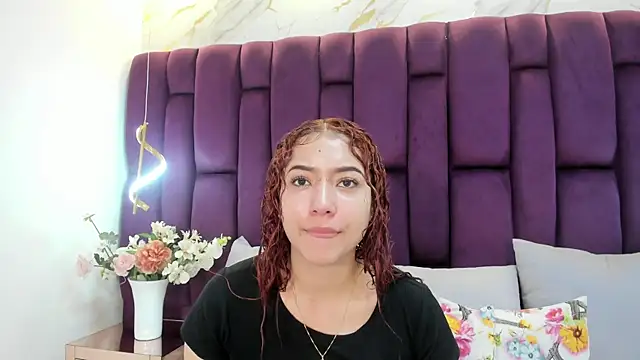 megannherrera online show from 10-09-25, 12:06