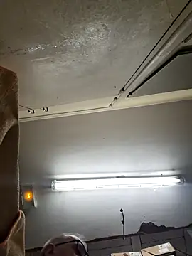 Snapshot of Valen_tinx19cm chatting on 02-28-26, 11:21 Valen tinx19cm online show from 02-28-26, 11:21