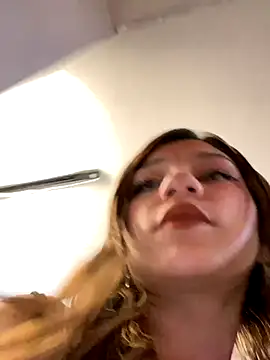 Snapshot of Isabella18_pink chatting on 09-14-25, 06:08 Isabella18 pink online show from 09-14-25, 06:08