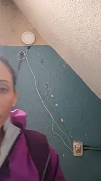 lindasyt online show from 11-12-25, 02:21