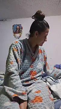 lindasyt online show from 11-16-25, 10:42