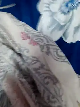 Snapshot of maddy3108 chatting on 11-14-25, 01:53 maddy3108 online show from 11-14-25, 01:53