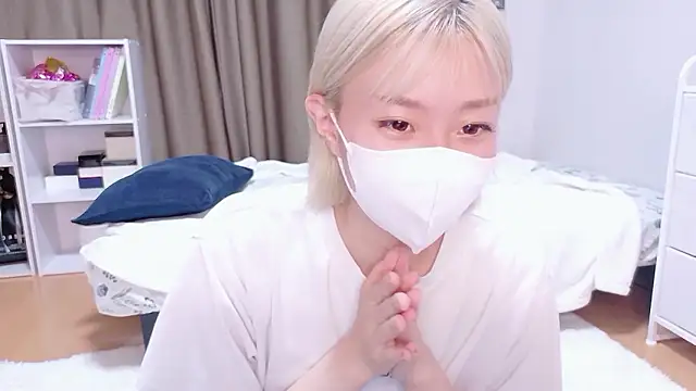 Nana  ch online show from 06-11-26, 04:37